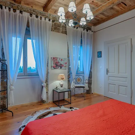 With Large Pool, 500 Meters From The With A Fantastic View - By Traveler Tourist Agency - Id 2217 *