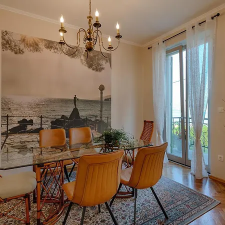 With Large Pool, 500 Meters From The With A Fantastic View - By Traveler Tourist Agency - Id 2217 Villa *