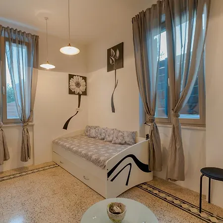 With Large Pool, 500 Meters From The With A Fantastic View - By Traveler Tourist Agency - Id 2217 Villa *